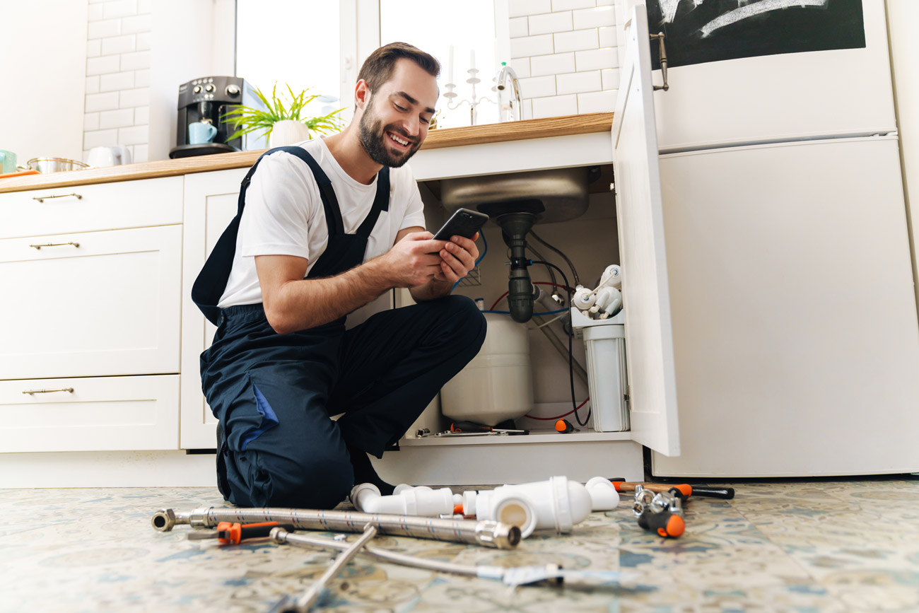 Licensed and bonded contractor in Warrensville Heights, OH